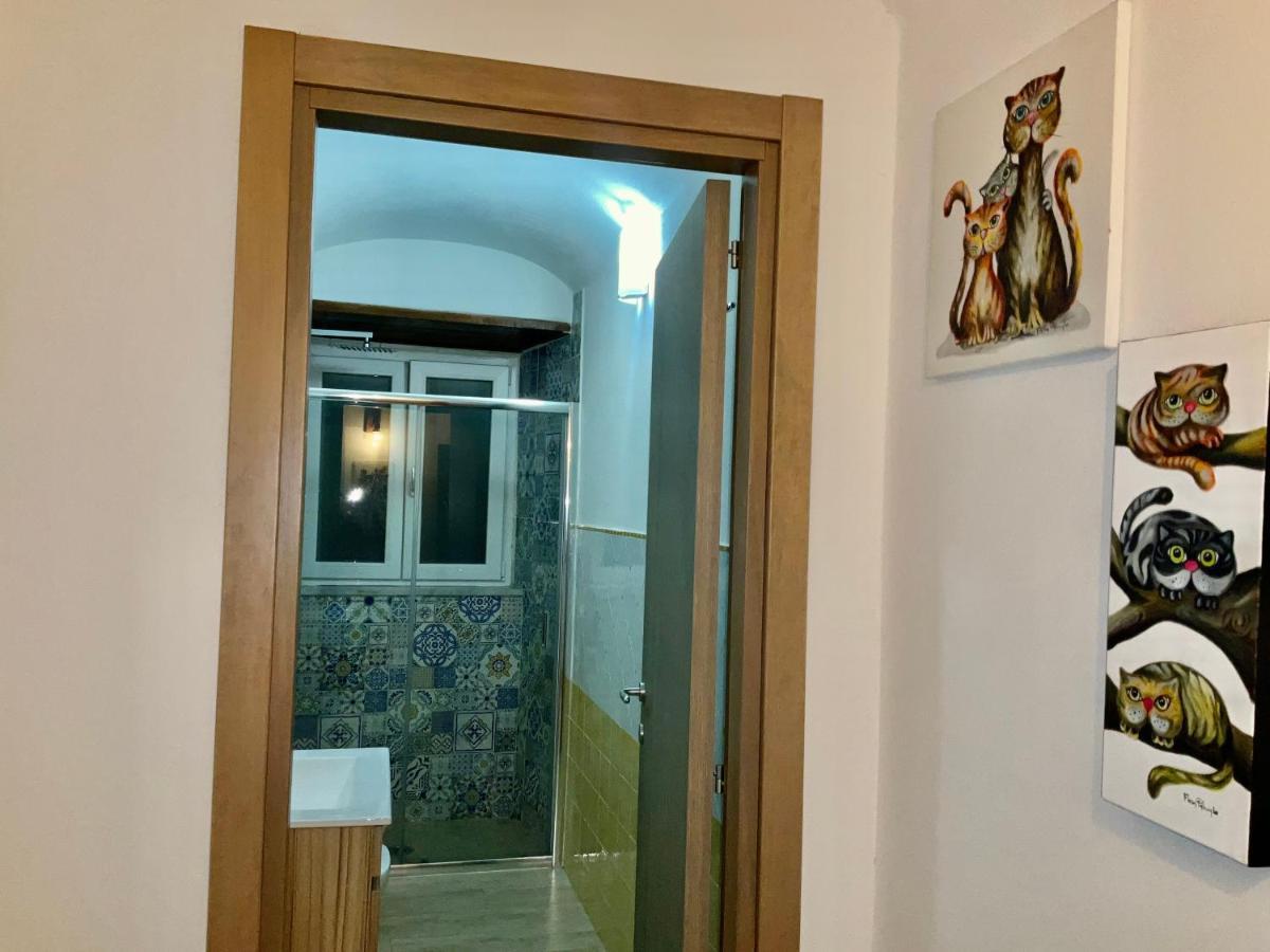 'A Room De' Scugnizzi Nápoles Exterior foto